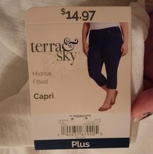 Terra & Sky Jegging Capri